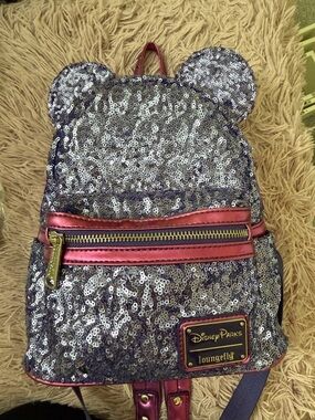 RARE!!Disney Parks Loungefly Silver Sequin Mini Backpack with Pink Metallic Trim